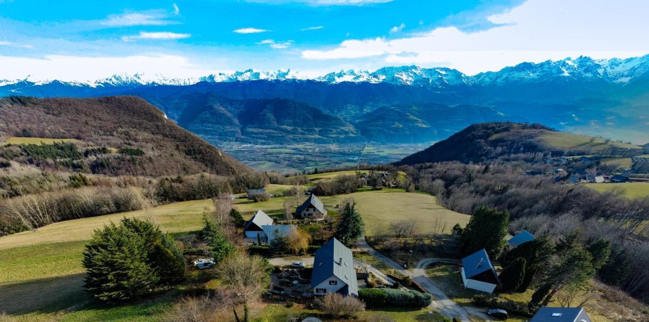 Appartement De Plain-Pied En Montagne Avec Vue Merveilleuse Sur Le Massif De Belledonne Saint Bernard du Touvet المظهر الخارجي الصورة