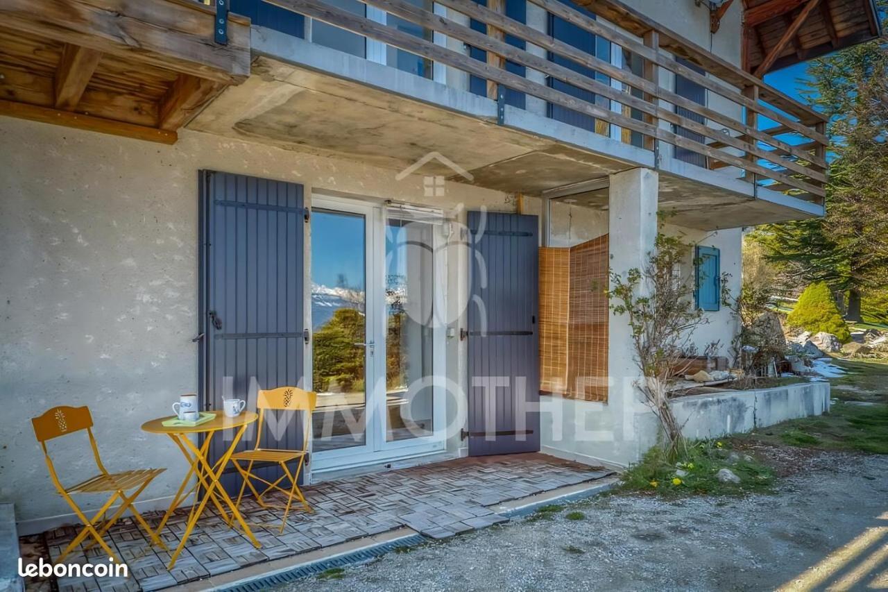 Appartement De Plain-Pied En Montagne Avec Vue Merveilleuse Sur Le Massif De Belledonne Saint Bernard du Touvet المظهر الخارجي الصورة